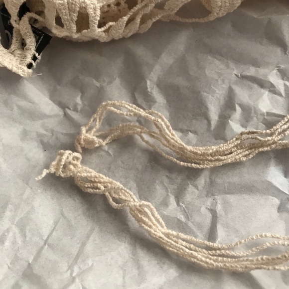 NWT POL Cream Floral Coverup (Medium/Large) - Picture 8 of 13